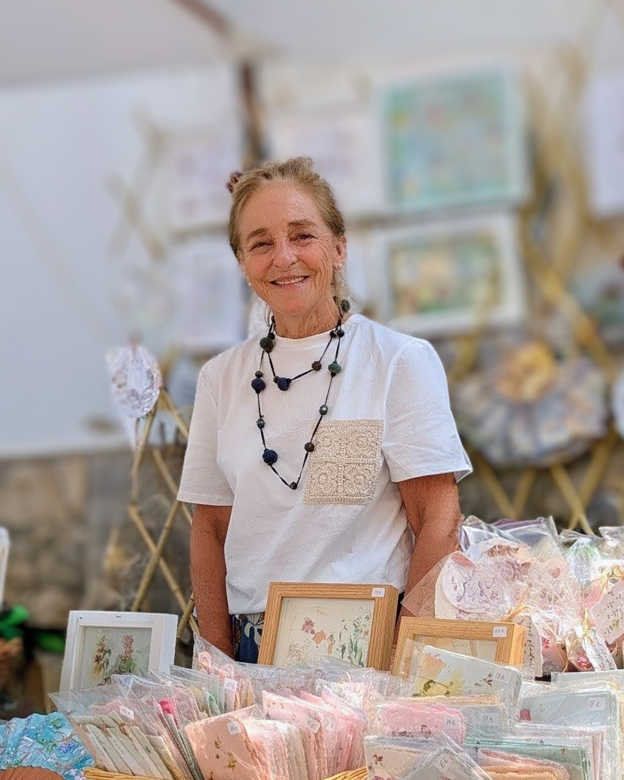 Un Prado Blanco - Detalle de papelería